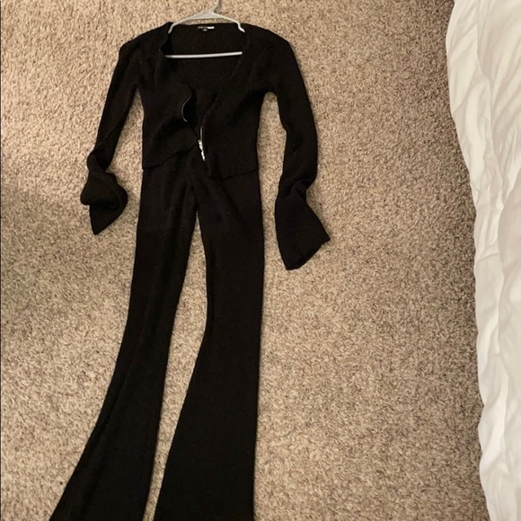 2 piece set. - Picture 3 of 3